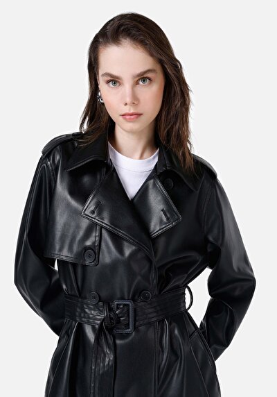 Afficher les détails de Veste Pu Noir   Regular Fit Femme