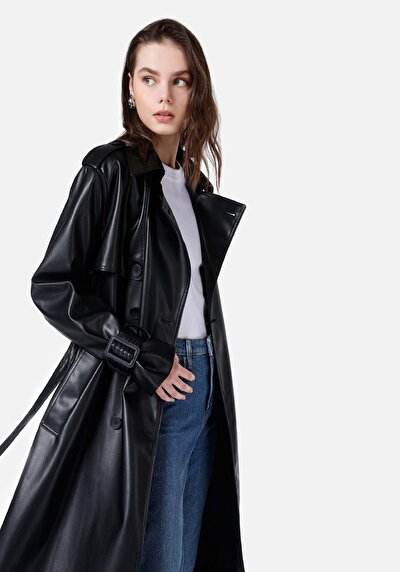 Afficher les détails de Veste Pu Noir   Regular Fit Femme