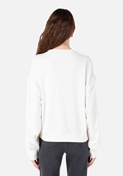 Afficher les détails de Pull-over Blanc Regular Fit  Femme