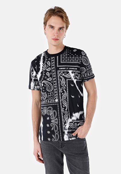 Image de T-shirt À Manches Courtes Noir Regular Fit Imprimé Homme