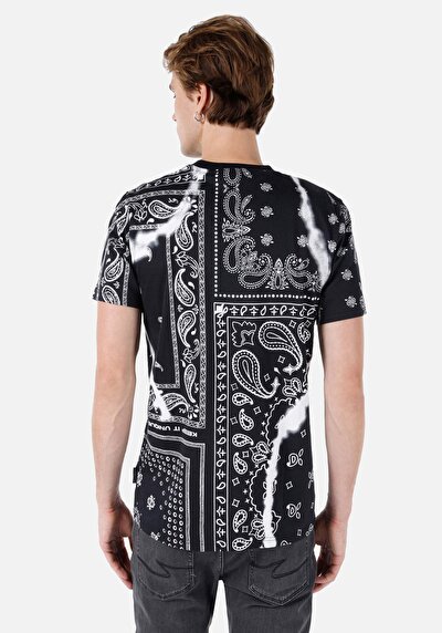 Image de T-shirt À Manches Courtes Noir Regular Fit Imprimé Homme