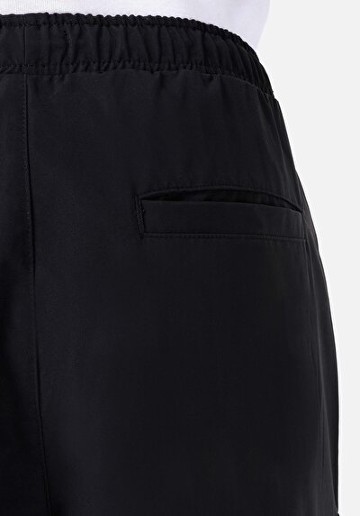 Afficher les détails de Pantalon Noir Lastikli Medium Rise En Polyester Comfort Fit Homme