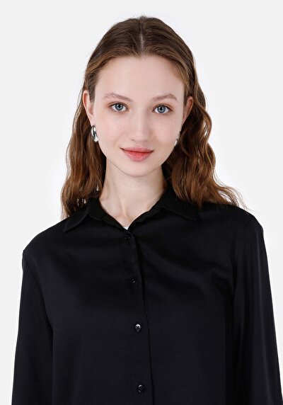 Image de Chemise À Manches Longues Noir Regular Fit Droit Uni Femme