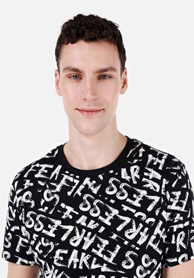 Afficher les détails de T-shirt À Manches Courtes Noir Regular Fit  Homme