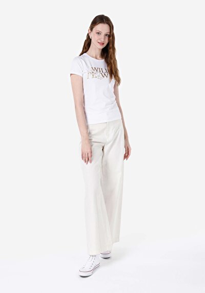 Image de T-shirt À Manches Courtes Blanc Slim Fit Imprimé Femme