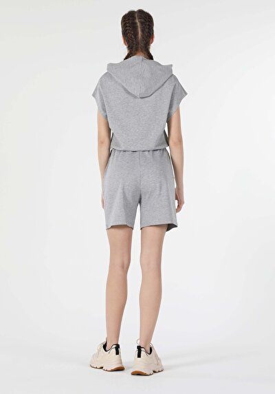 Image de Short Gris Regular Fit Femme