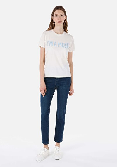 Image de T-shirt À Manches Courtes Blanc Regular Fit Imprimé Femme