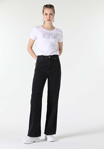 Image de T-shirt À Manches Courtes Blanc Regular Fit  Femme