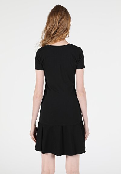 Image de T-shirt À Manches Courtes Noir Slim Fit Femme