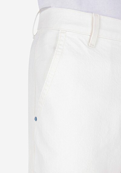 Afficher les détails de Short  Chino Fit Homme