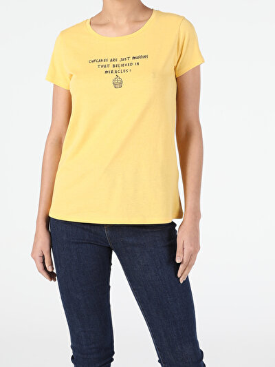 Image de T-shirt À Manches Courtes Jaune Regular Fit  Femme