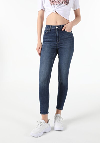 Image de 760 Diana Pantalon Denim Skinny Leg En Super Slim Fit Femme