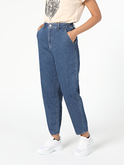 Image de 886 Dennis Pantalon Denim Tapered Leg En Slouchy Fit Femme