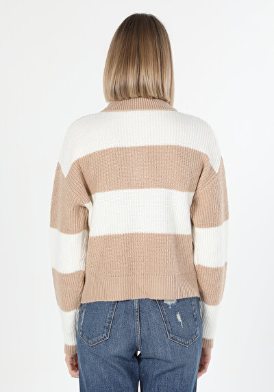 Image de Pull Ecru Regular Fit   Femme