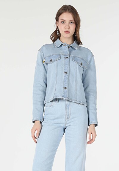 Afficher les détails de Veste De Blazer Denim Regular Fit   Femme