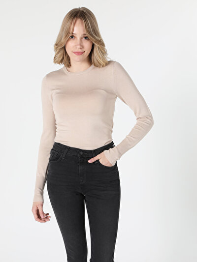 Afficher les détails de Pull Beige Slim Fit   Femme