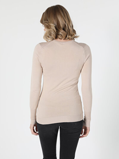 Afficher les détails de Pull Beige Slim Fit   Femme