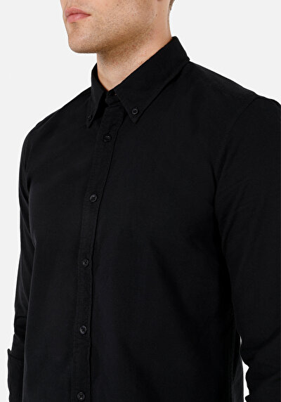 Afficher les détails de Chemise À Manches Longues Noir Slim Fit Droit Sergé Homme