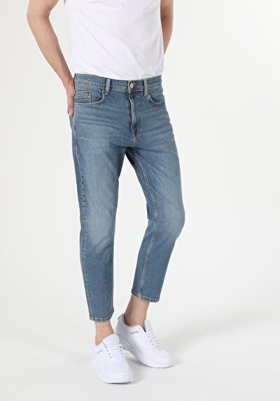 Image de 039 Lucas Pantalon Denim Carrot Leg  En  Carrot Fit Homme