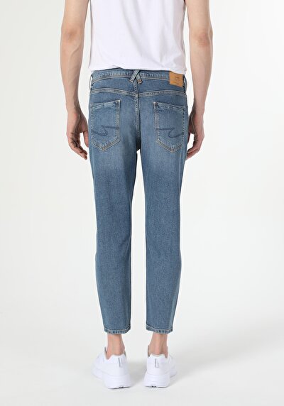 Image de 039 Lucas Pantalon Denim Carrot Leg En Carrot Fit Homme