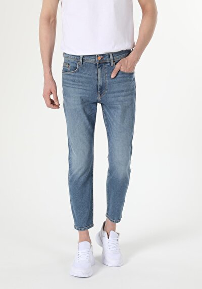 Image de 039 Lucas Pantalon Denim Carrot Leg  En  Carrot Fit Homme