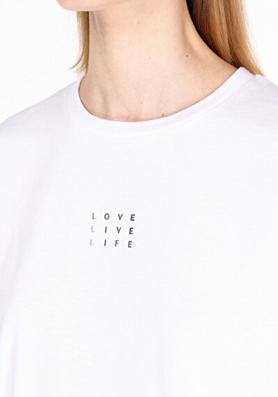 Image de T-shirt À Manches Courtes Blanc Comfort Fit Imprimé Femme