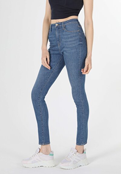 Image de 760 Diana Pantalon Denim Skinny  Leg  En  Super Slim Fit Femme