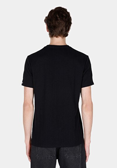 Image de T-shirt À Manches Courtes Noir Regular Fit Jakarli Homme