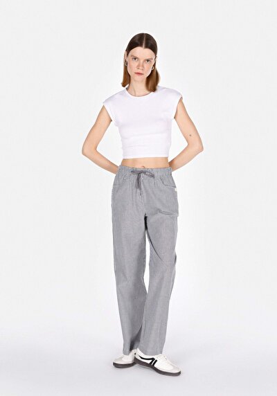 Afficher les détails de Pantalon Anthracite Wide Leg High Rise En Ratière Straight Fit Femme
