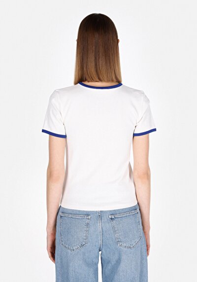 Image de T-shirt À Manches Courtes Blanc Slim Fit Imprimé Femme