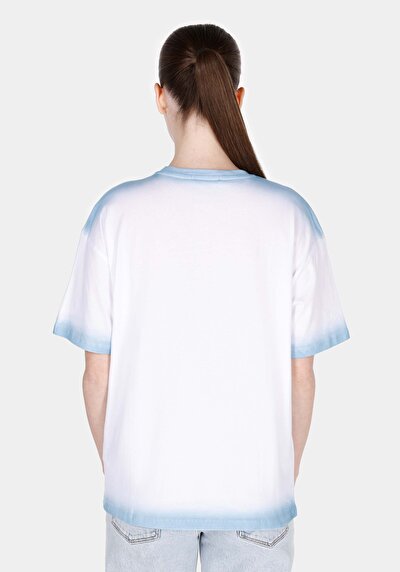 Image de T-shirt À Manches Courtes Blanc Comfort Fit Imprimé Femme