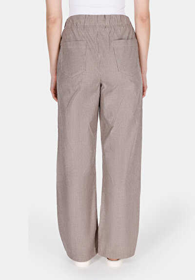 Afficher les détails de Pantalon Marron Wide Leg High Rise En Ratière Straight Fit Femme
