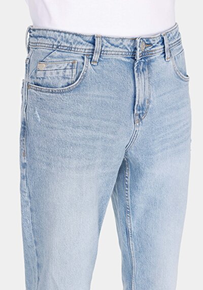 Image de 044 Karl Pantalon  Straight Leg Low Rise En Jean Straight Fit Homme