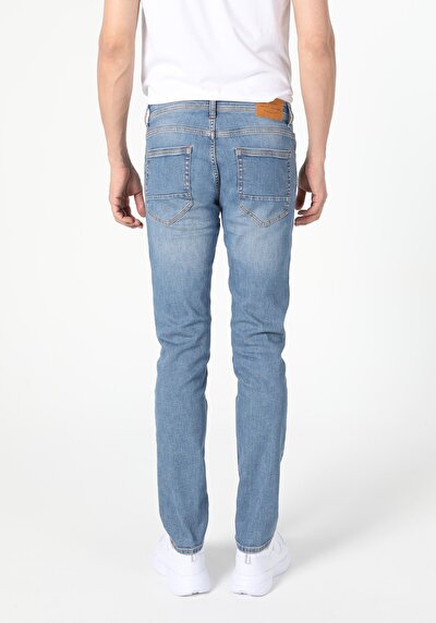 Image de 044 Karl Pantalon Denim Straight Leg  En  Straight Fit Homme