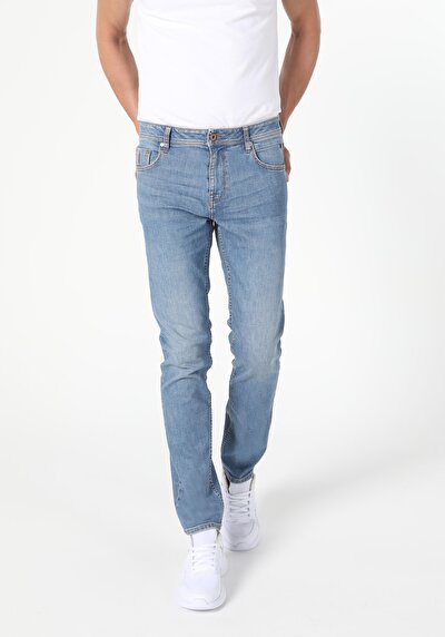 Image de 044 Karl Pantalon Denim Straight Leg  En  Straight Fit Homme