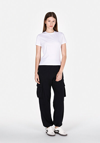 Image de T-shirt À Manches Courtes Blanc Slim Fit Imprimé Femme