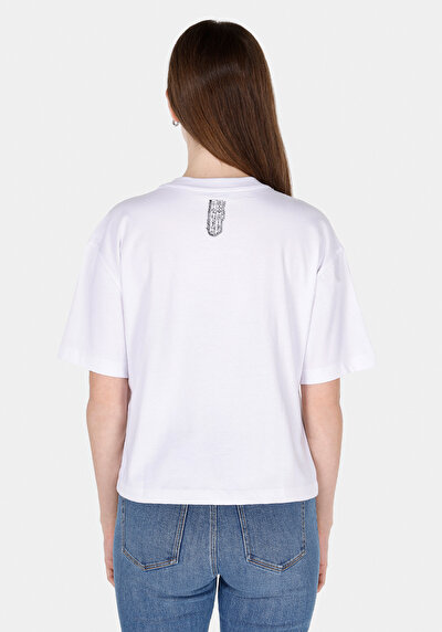 Image de T-shirt À Manches Courtes Blanc Regular Fit Brodé Femme