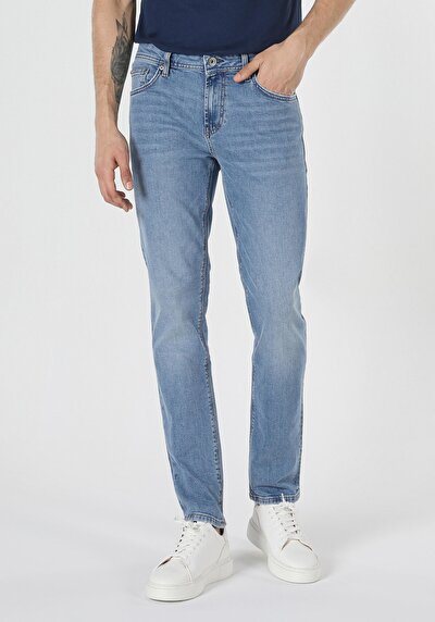 Image de 044 Karl Pantalon Bleu Straight Leg Low Rise En  Straight Fit Homme
