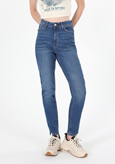 Image de 896  Maria Pantalon Bleu Tapered Leg  En  Mom Fit Femme