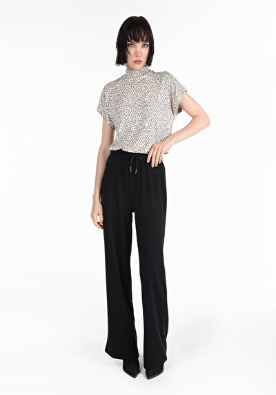 Afficher les détails de T-shirt À Manches Courtes Beige Regular Fit  Femme