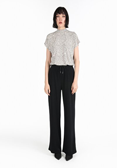 Afficher les détails de T-shirt À Manches Courtes Beige Regular Fit  Femme