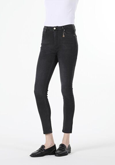 Image de 759 Lara Pantalon Denim Skinny  Leg  En  Super Slim Fit Femme