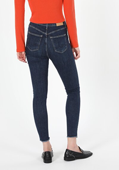 Image de 760 Diana Pantalon Noir En Skinny Fit Femme