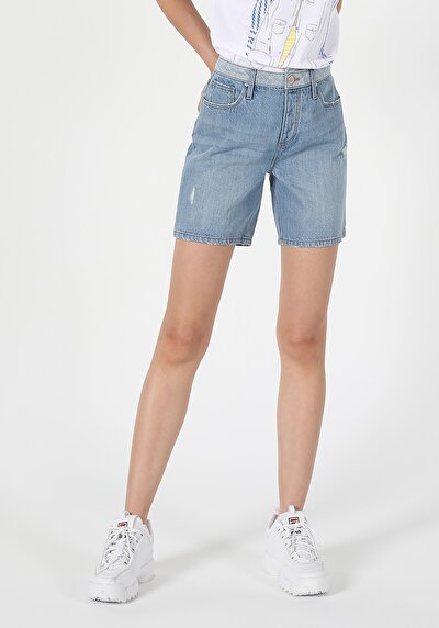 Afficher les détails de Short Denim Regular Fit Femme