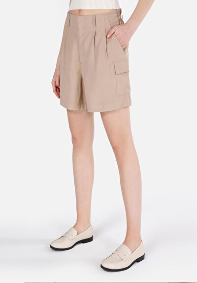 Image de Short Beige Regular Fit Femme