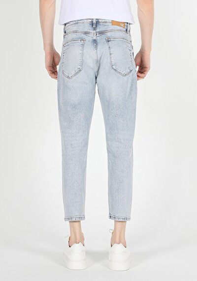 Afficher les détails de 039 Lucas Pantalon Bleu Carrot Leg  En  Carrot Fit Homme
