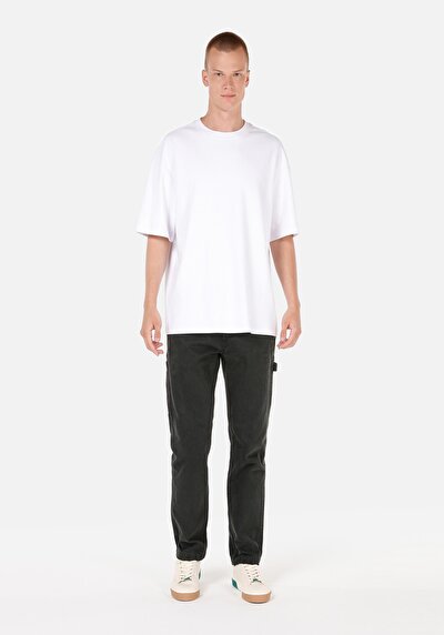 Afficher les détails de Pantalon Vert Loose Leg Medium Rise En Sergé Loose Fit Homme