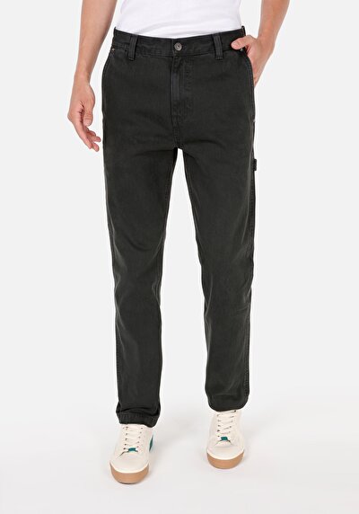 Afficher les détails de Pantalon Vert Loose Leg Medium Rise En Sergé Loose Fit Homme