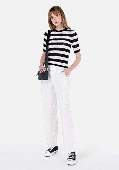 Afficher les détails de Pantalon Blanc Wide Leg High Rise En Uni Regular Fit Femme