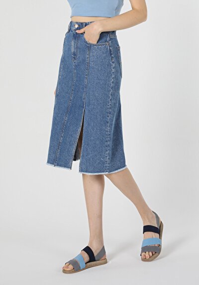 Afficher les détails de Jupe Denim Slim Fit    Femme